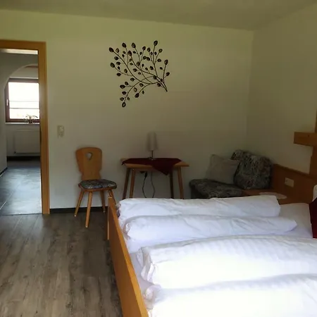Haus Hackl يرتسنز