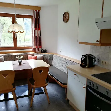 Haus Hackl شقة *