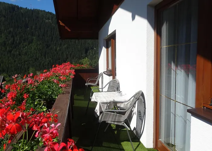 Haus Hackl Apartment